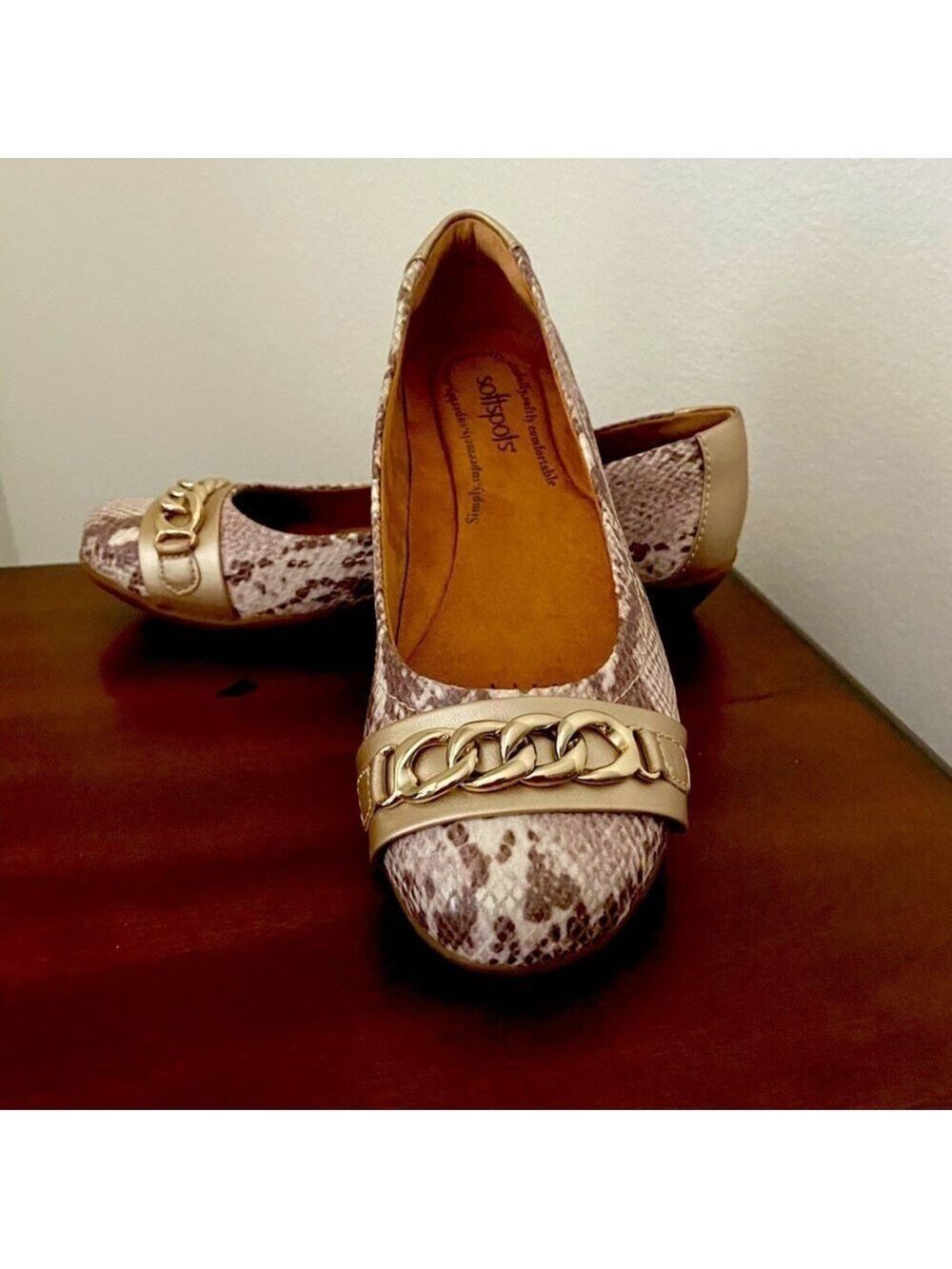 Softspots Snakeskin Slip-On Comfort Shoes | Size 8M | Gold Accents
